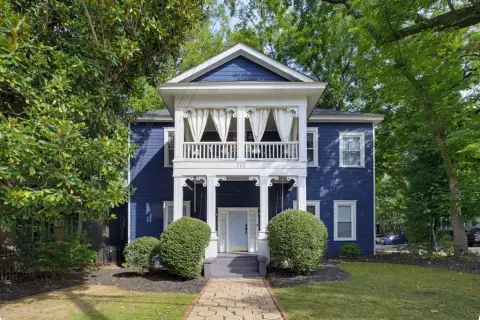 Quadplex with Private Parking