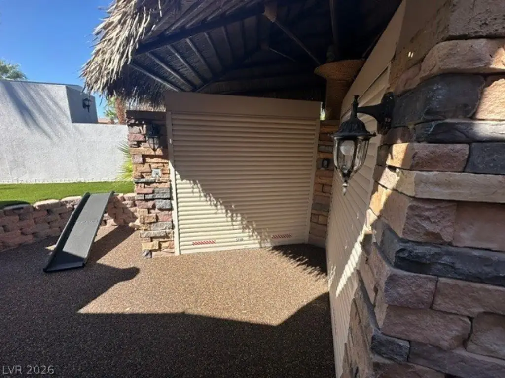 Picture 19