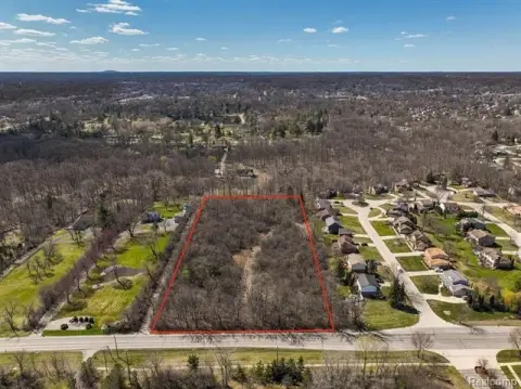 Residential Land in Farmington Hills