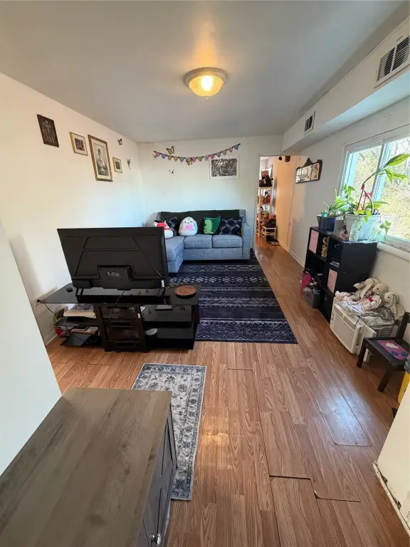 Picture 23