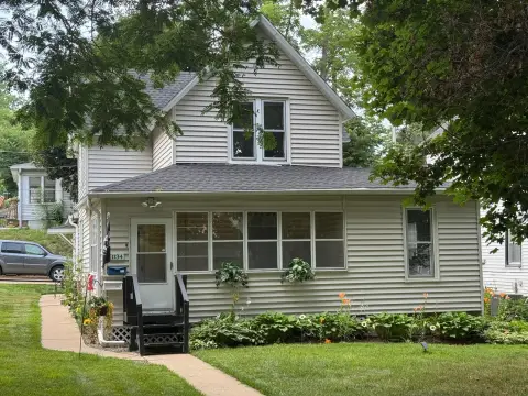 Updated Upper-Lower Duplex