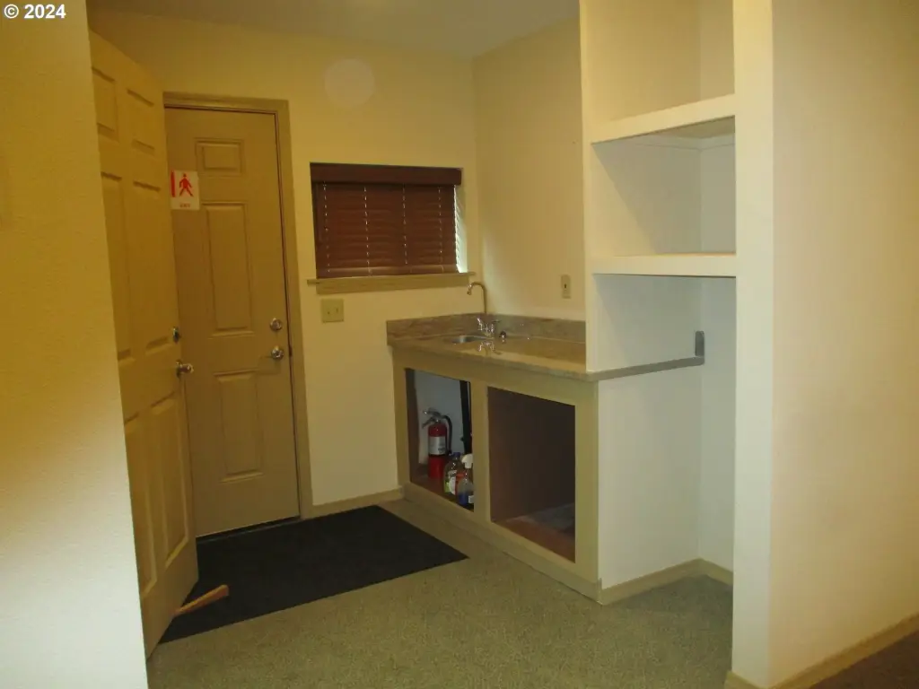 Picture 7