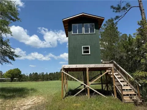 Turn-Key Recreational Ranch Getaway