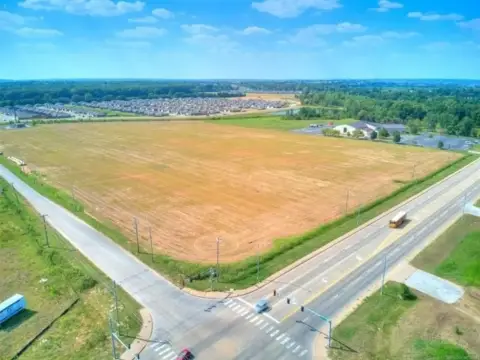 23.2 Acres Commercial Lot
