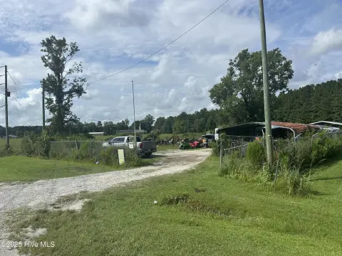 Commercial Land in Richlands, NC