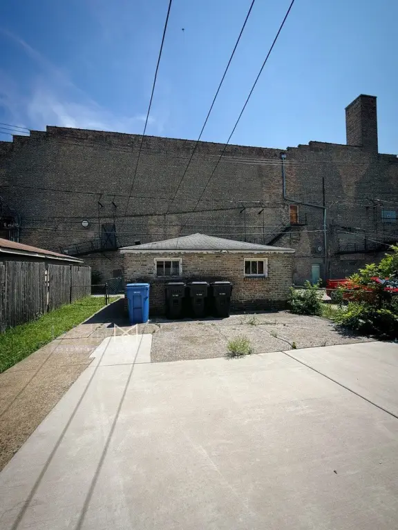 Picture 19