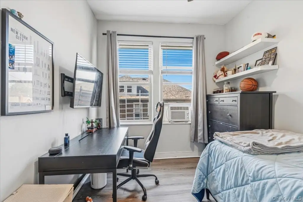 Picture 26