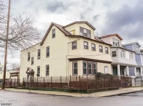 Newark City Multi-Family Property
