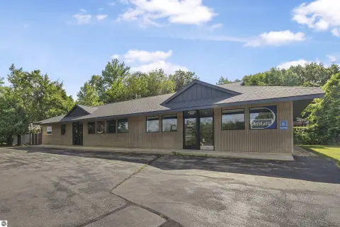 Traverse City Commercial Building For Sale