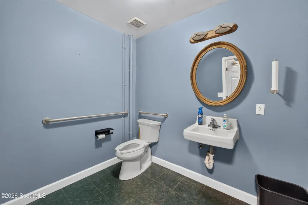 Picture 16