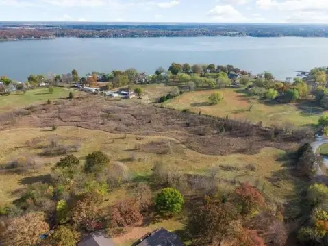 Land with Grand Lake Views