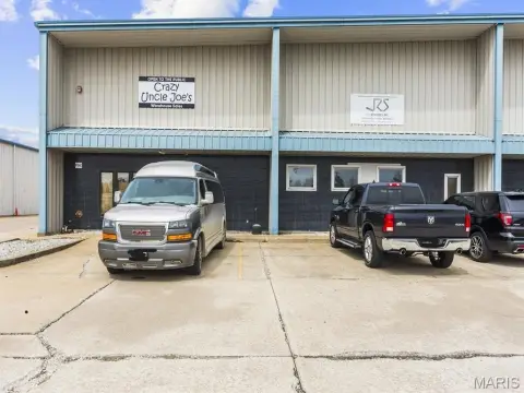 Warehouse with Dock Doors