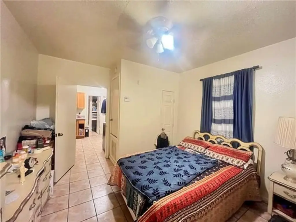 Picture 19