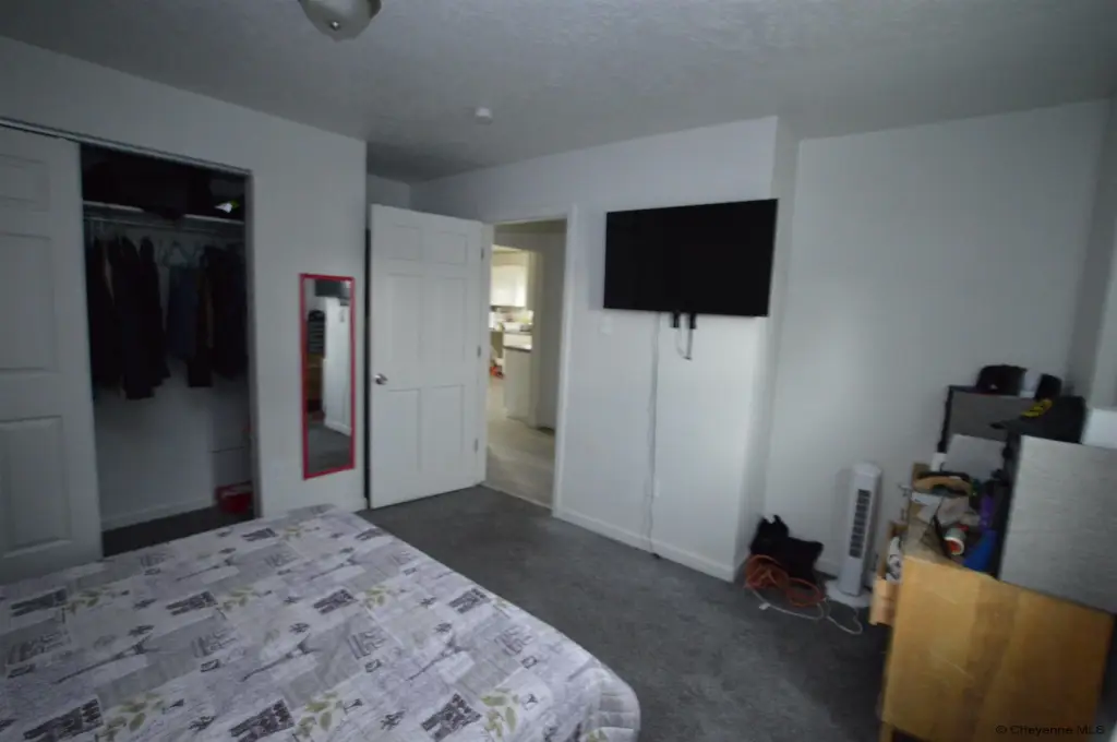 Picture 10