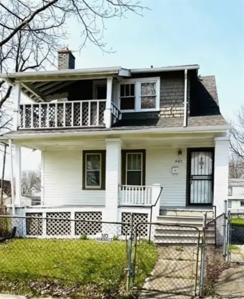 Detroit Bungalow with Income Potential