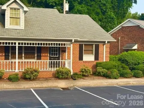 Office Suite with Five Private Offices