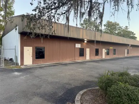 Flex Space with Fenced Yard
