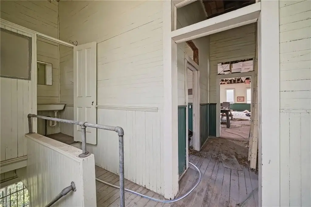 Picture 25