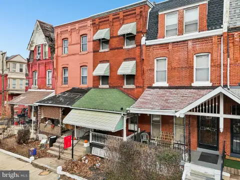 Rented Triplex in Philadelphia