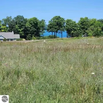 Lake Leelanau High Elevation Lot