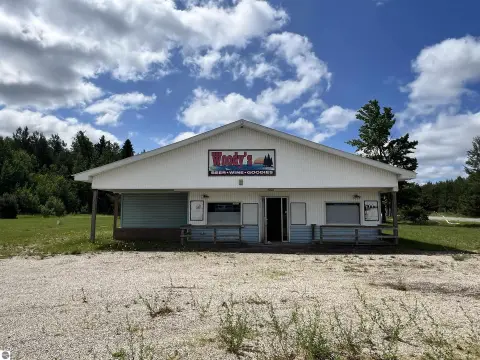 Cadillac Retail Opportunity on Acreage