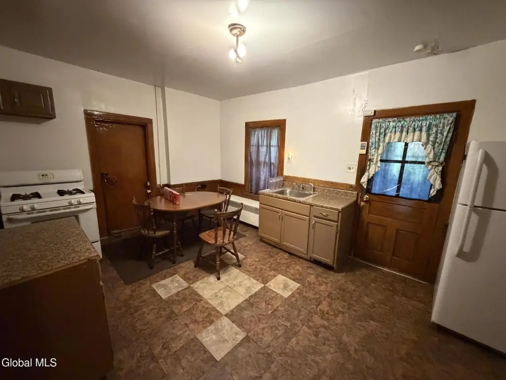 Picture 28