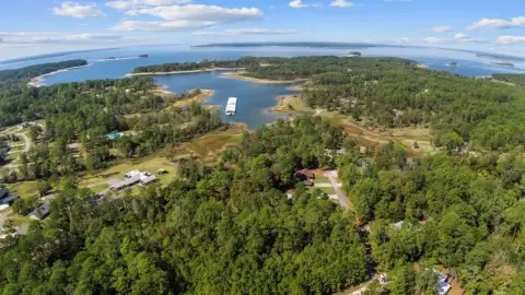 Unrestricted Land Near Lake Sam