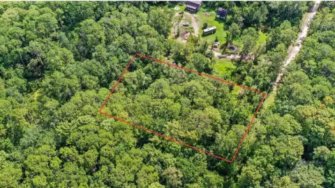 6.38 Acres in Happy Trails