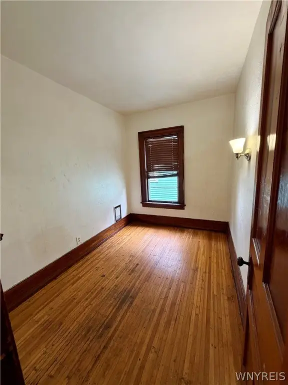 Picture 43
