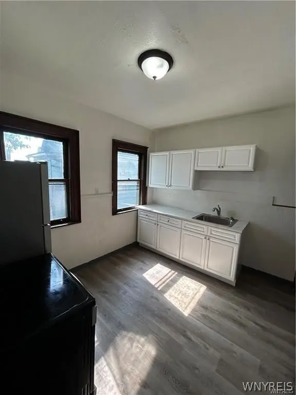 Picture 19