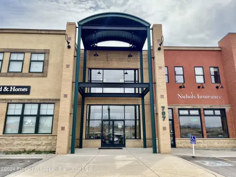 Rifle Commercial Space For Rent