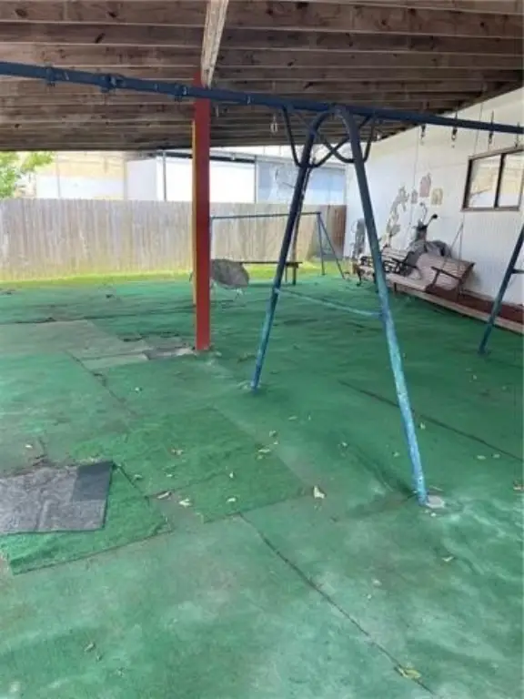 Picture 19