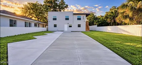 Renovated Two-Unit Duplex