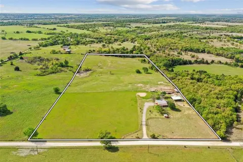 Equestrian-Ready Ranch with Turnkey Home