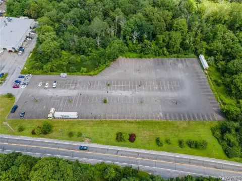Monroe Commercial Parking Lot Lease