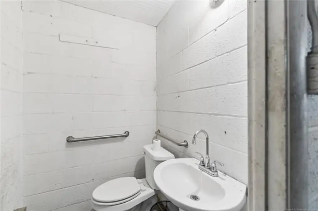Picture 16