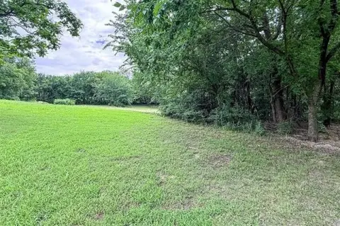 Residential Lot in Locust Grove