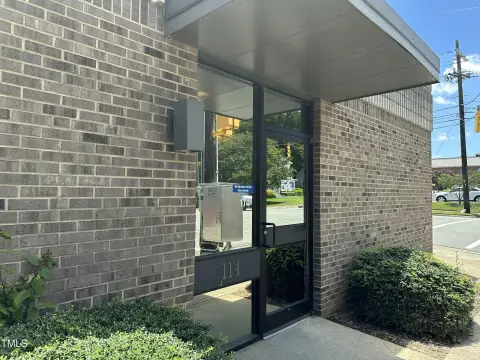 Class B Office Suite with Reception