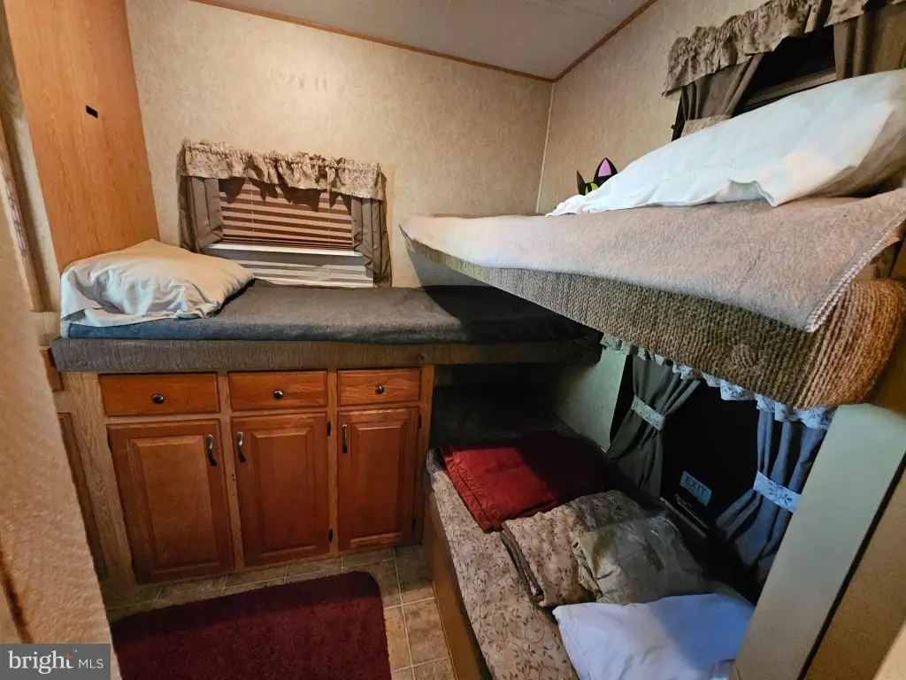 Picture 30