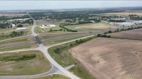 Prime Land Off I-55