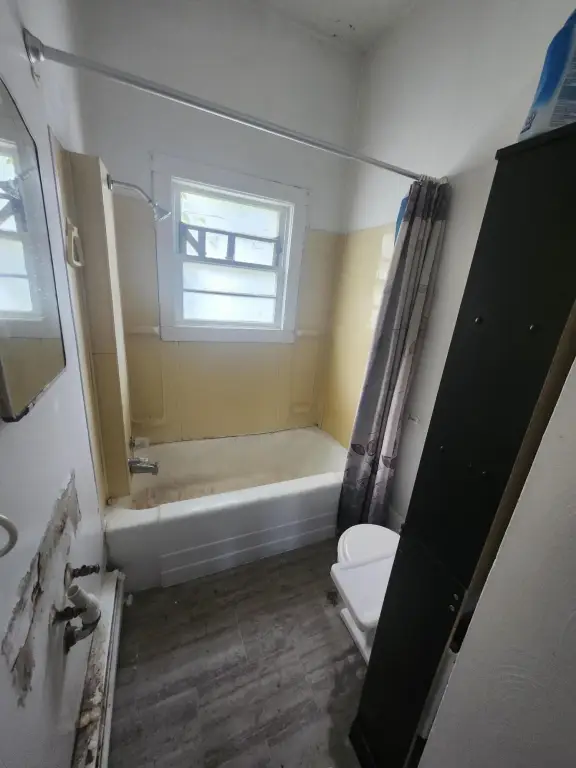 Picture 9
