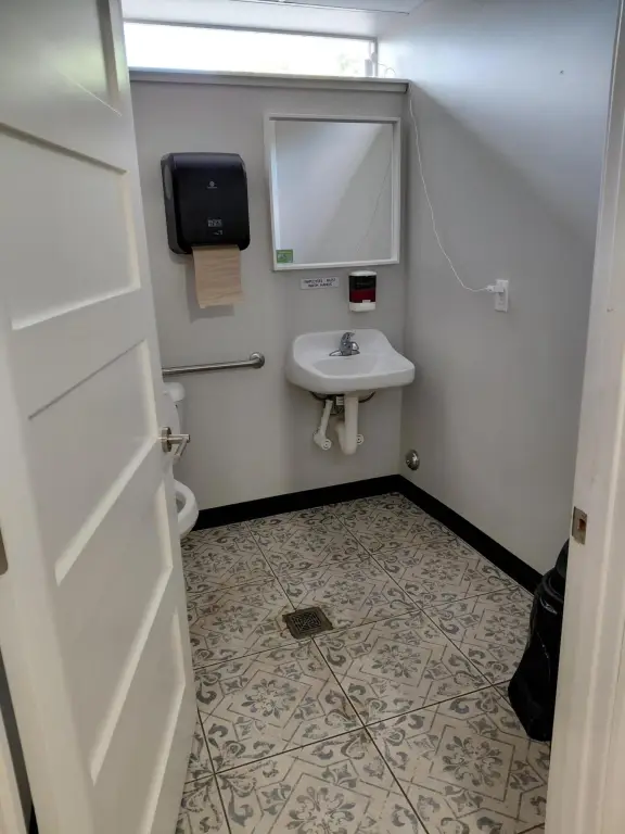 Picture 19