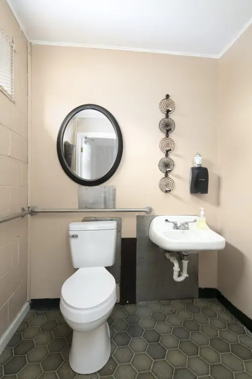 Picture 5