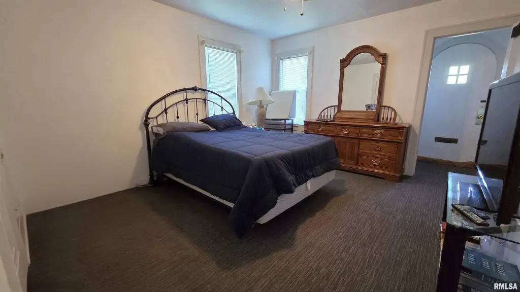 Picture 8