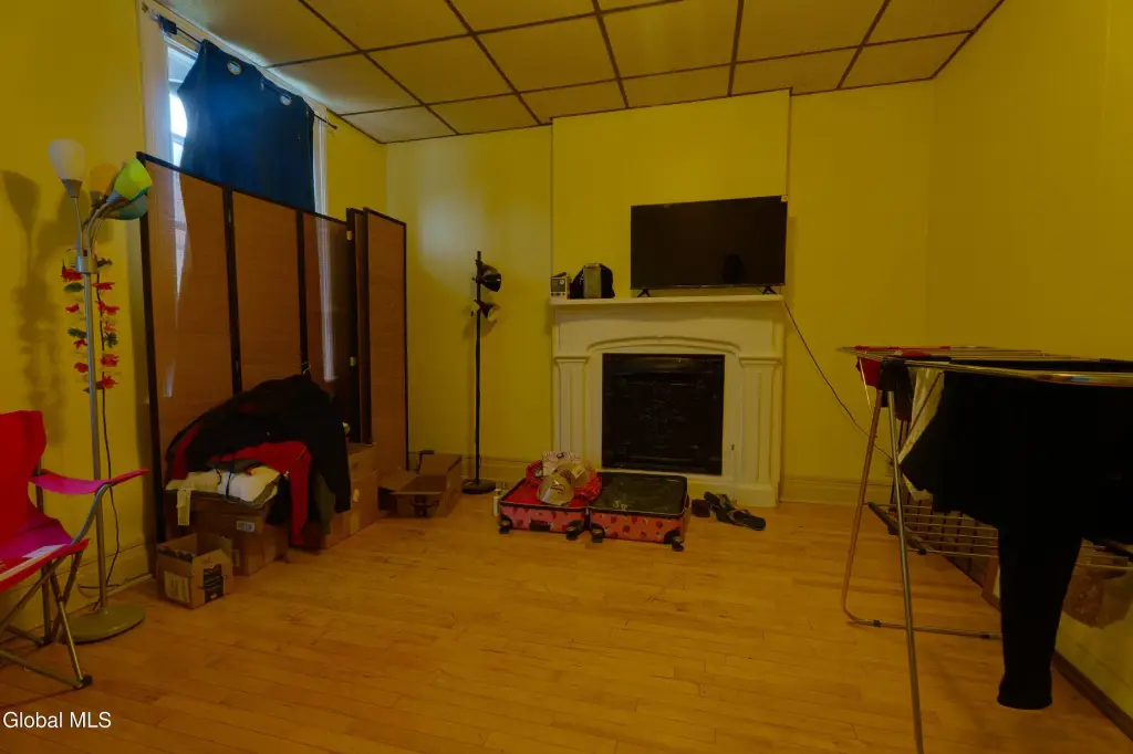 Picture 5