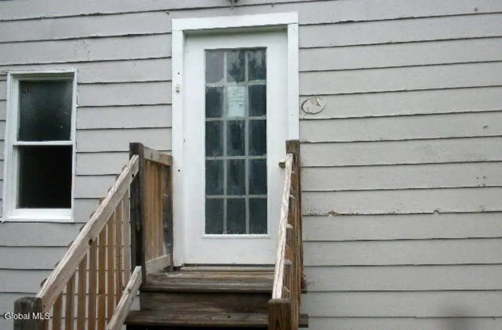 Picture 7
