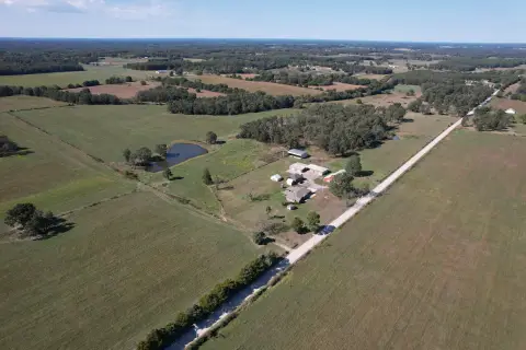 250-Acre Farm Near I-44