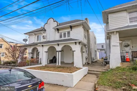 Updated Duplex in Upper Darby