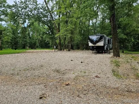 Current River Campground Lots