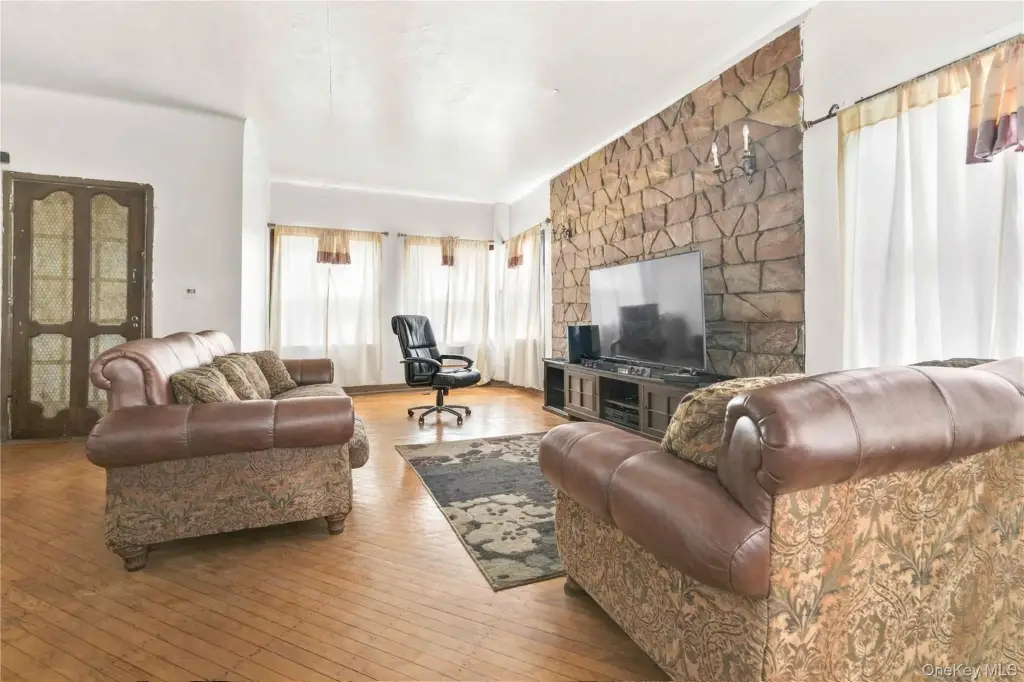 Picture 6